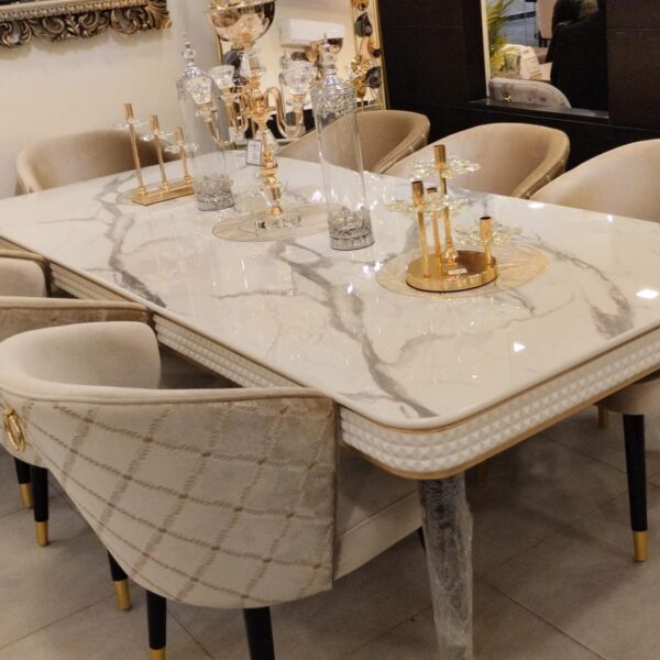 Dinning 04