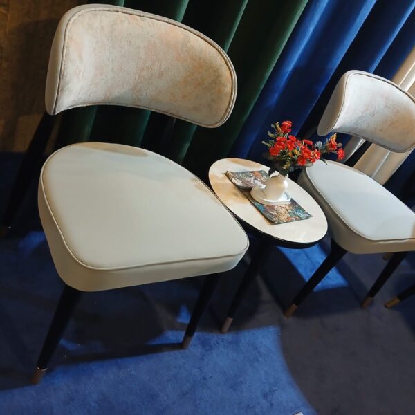 Chair 1252